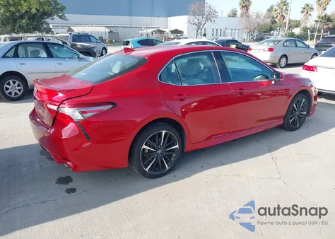 2019 Toyota Camry Xse z USA, uszkodzony, nr VIN 4T1B61HK6KU243693